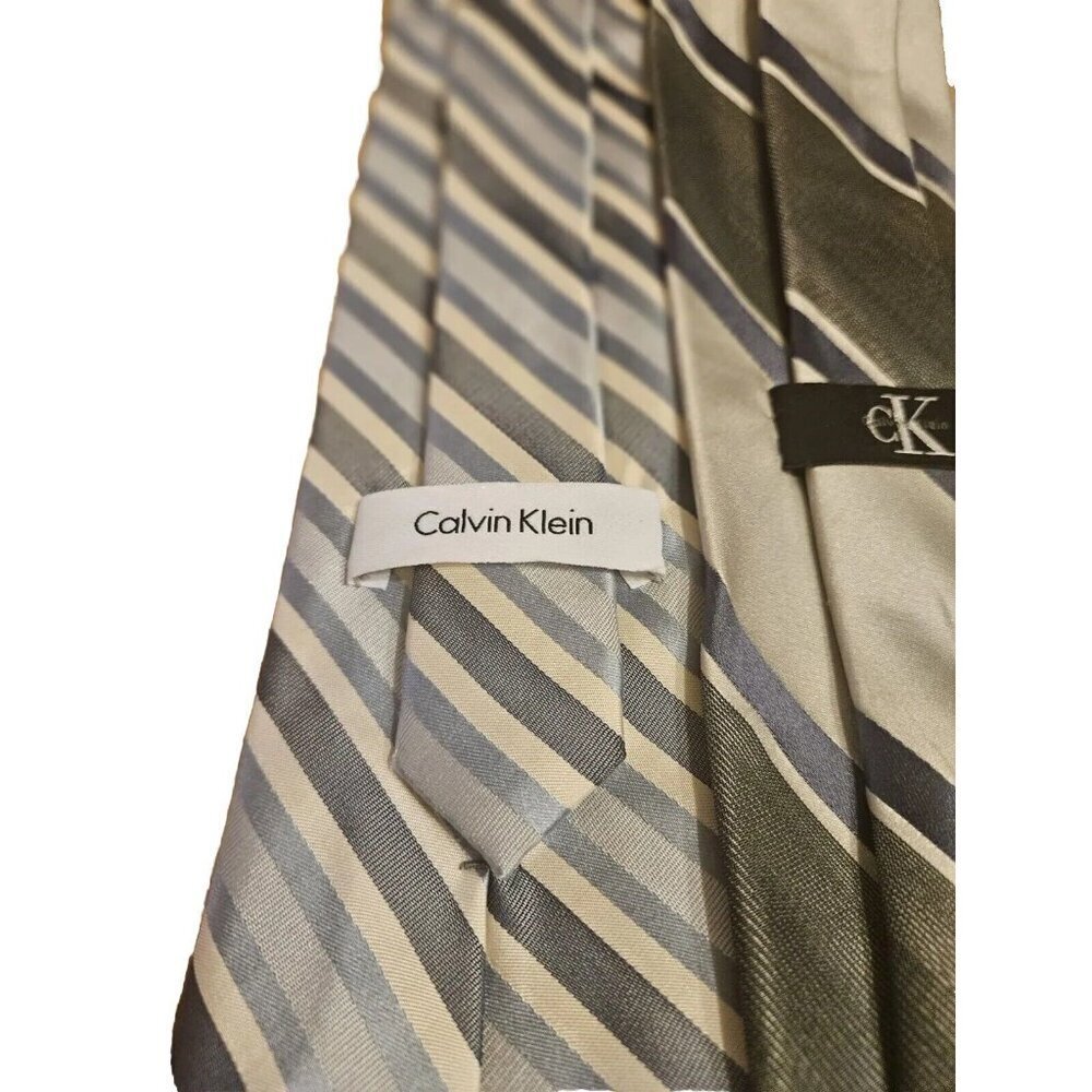 Vintage CALVIN KLEIN Set Of Two Mens Striped 100% Silk Ties Great Condition - Picture 2 of 7